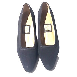 Nina Black Leather Pumps Size 6.5M